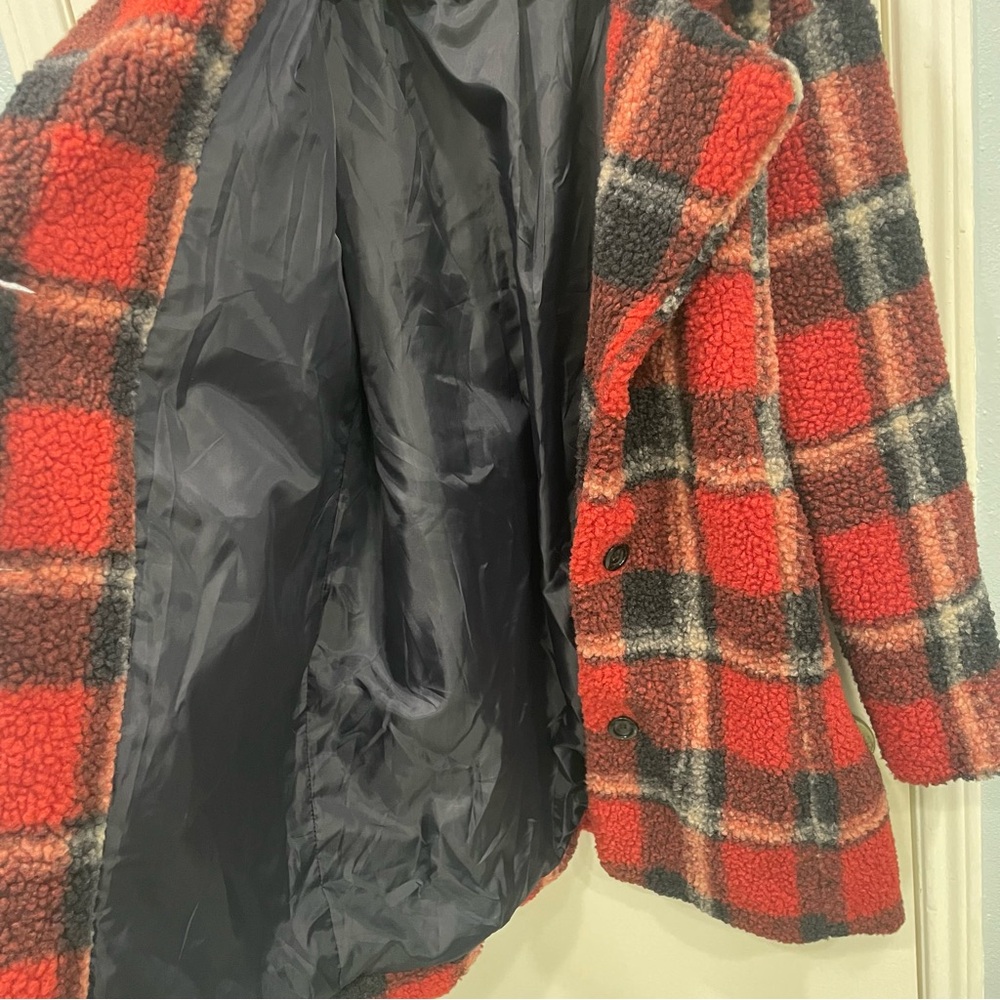 Love Tree Red Plaid Women’s Coat - Picture 5 of 5